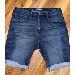 Universal Thread Womens Blue Denim Rolled Cuffs Bermuda Shorts Size 14